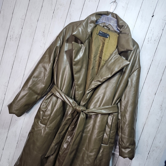 NWOT ASOS Design Women's Leather Look Longline Puffer Dark Olive Green Size 14 - Picture 2 of 8